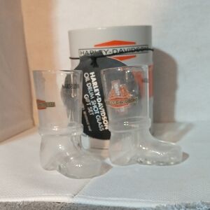 NWT Harley-Davidson 2 boot shot glasses and plastic bar pad